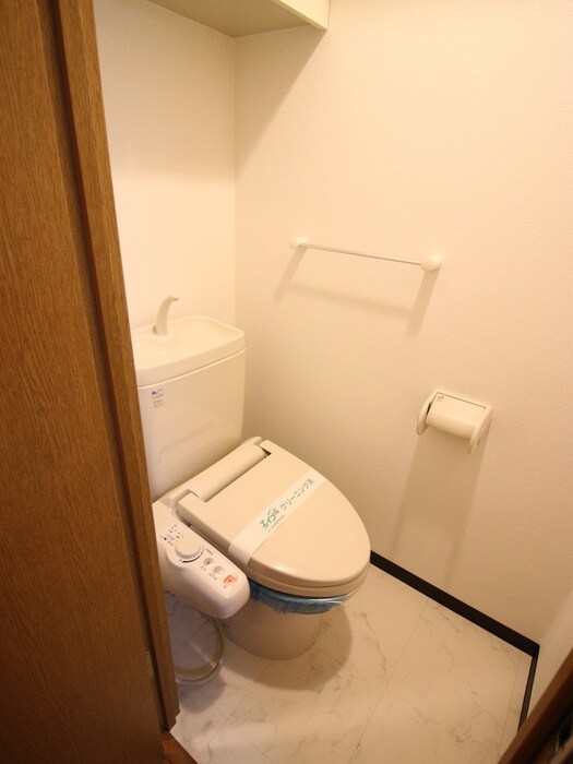 物件内観写真12　(トイレ)