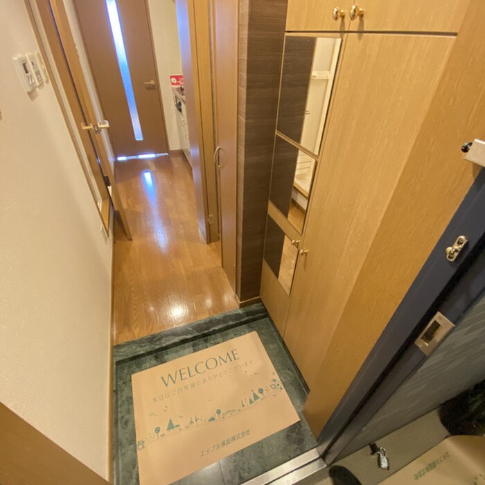 物件内観写真14　(廊下)