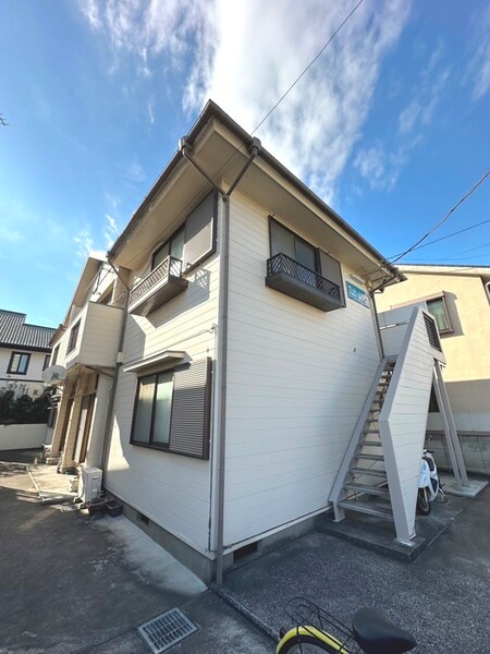 プレジュール関口外観写真