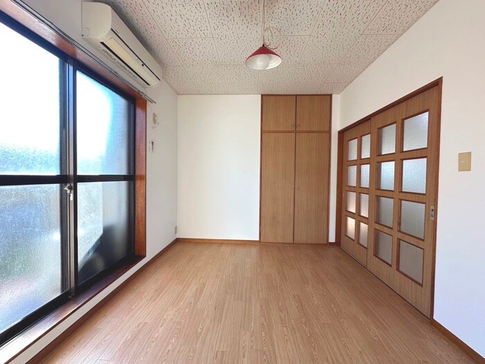 物件内観写真19　(居室)