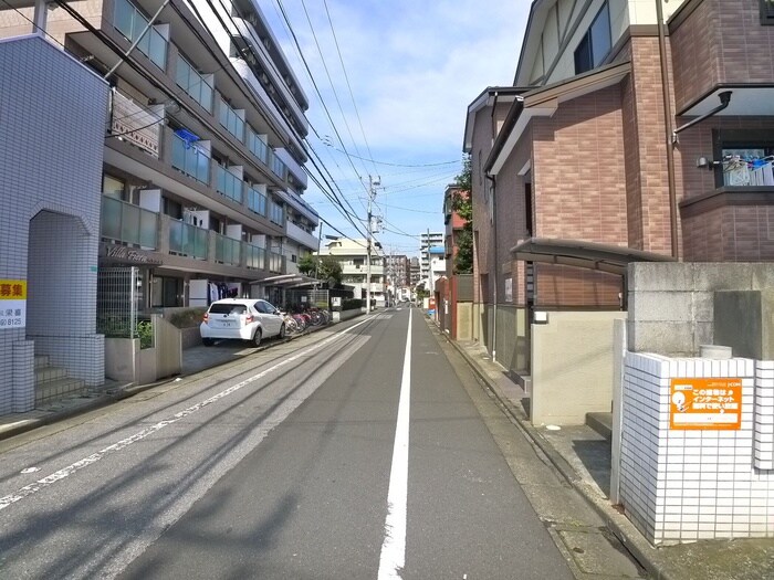 物件外観写真6　(周辺環境)