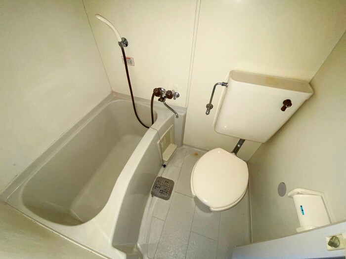 物件内観写真11　(トイレ)