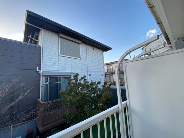 物件内観写真14　(室内からの展望)