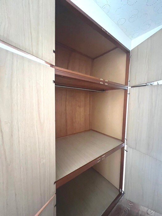 物件内観写真16　(収納)