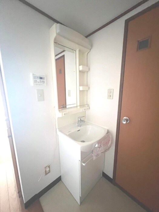 物件内観写真17　(洗面)