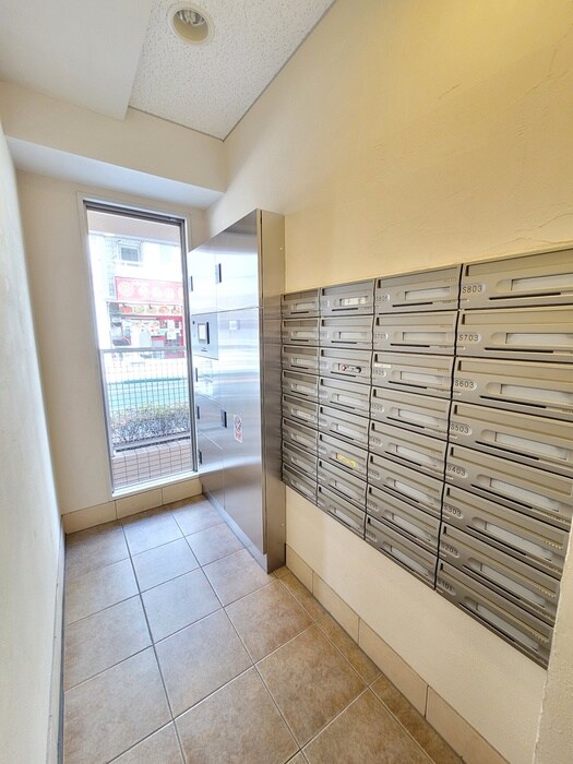 物件外観写真3　(建物設備)