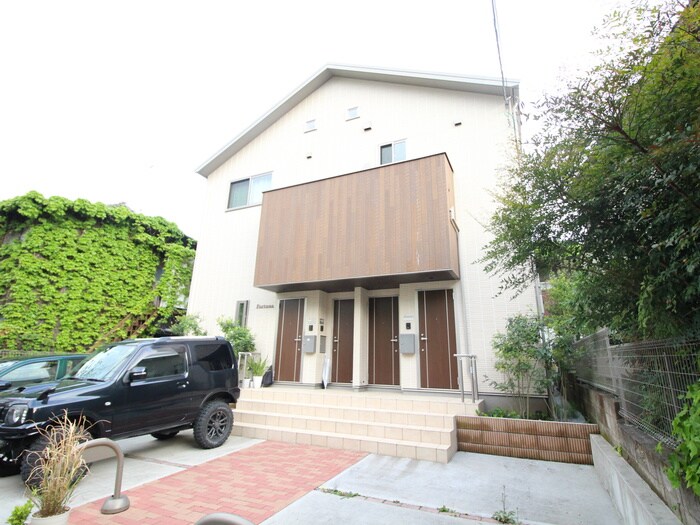 物件外観写真1　(外観写真)