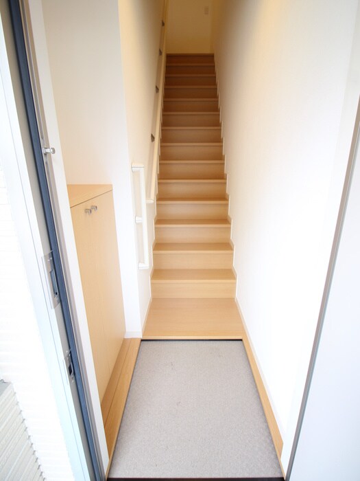 物件内観写真15　(廊下)
