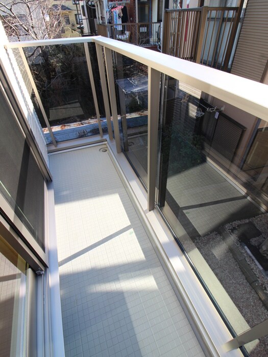 物件内観写真18　(ベランダ・バルコニー)