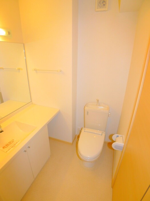 物件内観写真18　(トイレ)