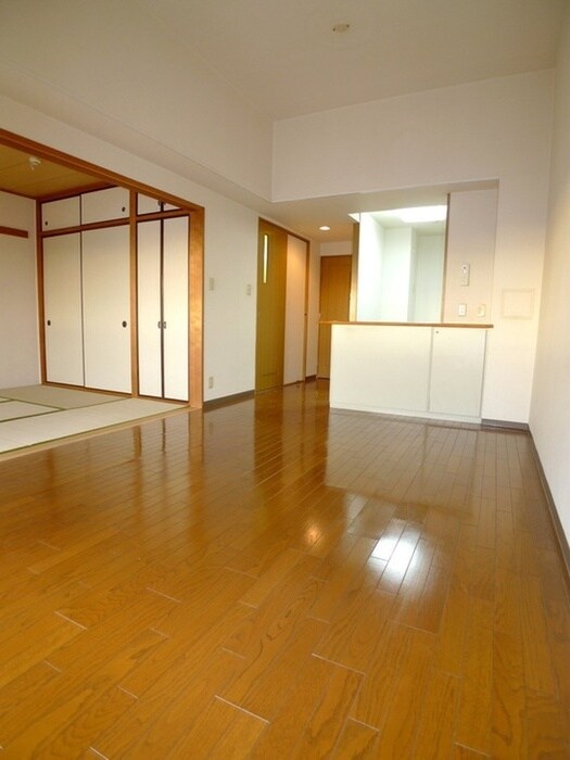 物件内観写真6　(居室)