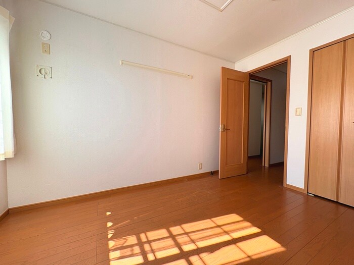 物件内観写真9　(内観写真)