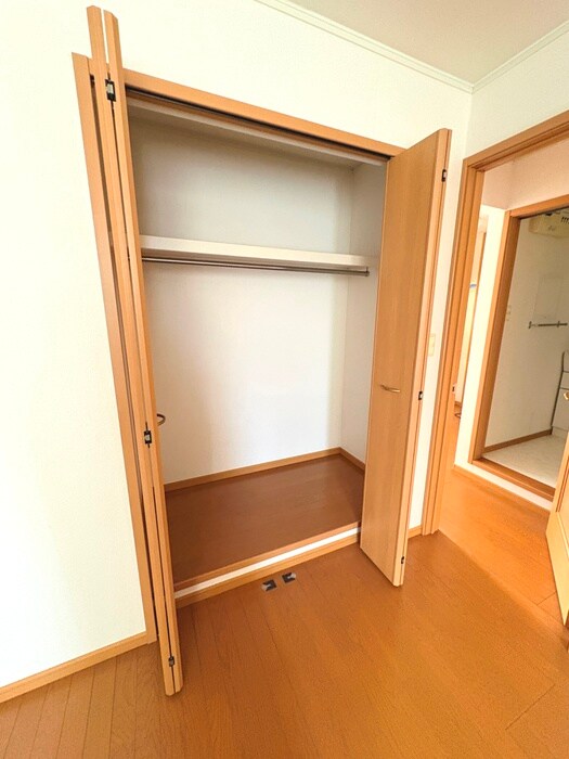 物件内観写真10　(収納)