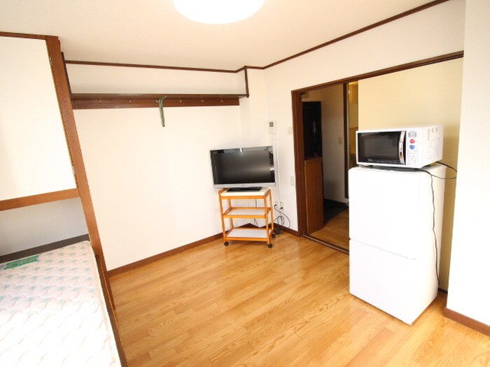 物件内観写真10　(居室)