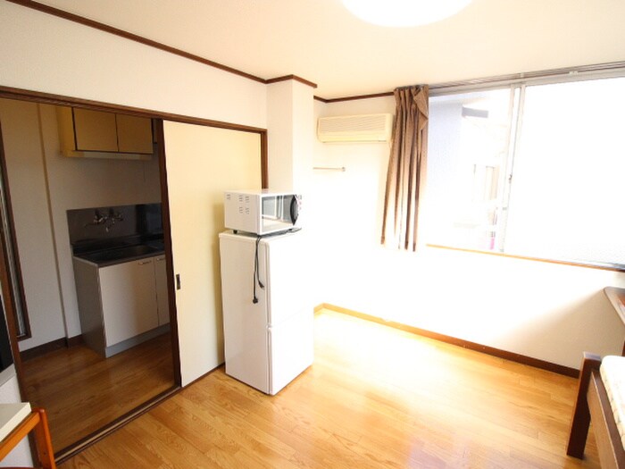 物件内観写真18　(居室)