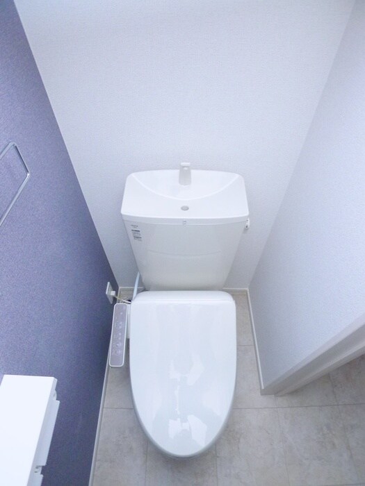 物件内観写真15　(トイレ)