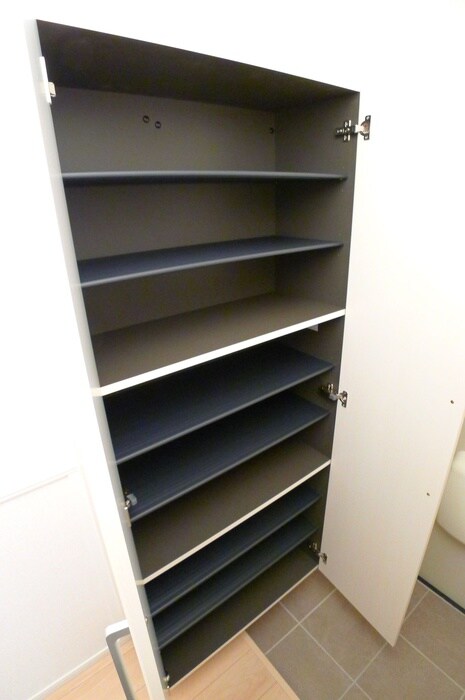 物件内観写真17　(靴箱)