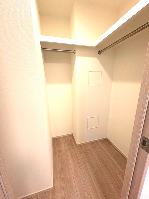 物件内観写真13　(収納)