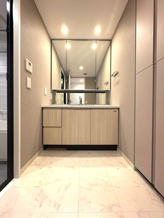 物件内観写真16　(洗面)