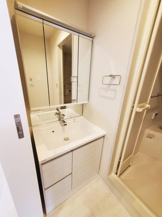 物件内観写真14　(洗面)