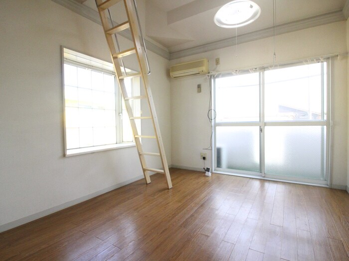 物件内観写真11　(居室)