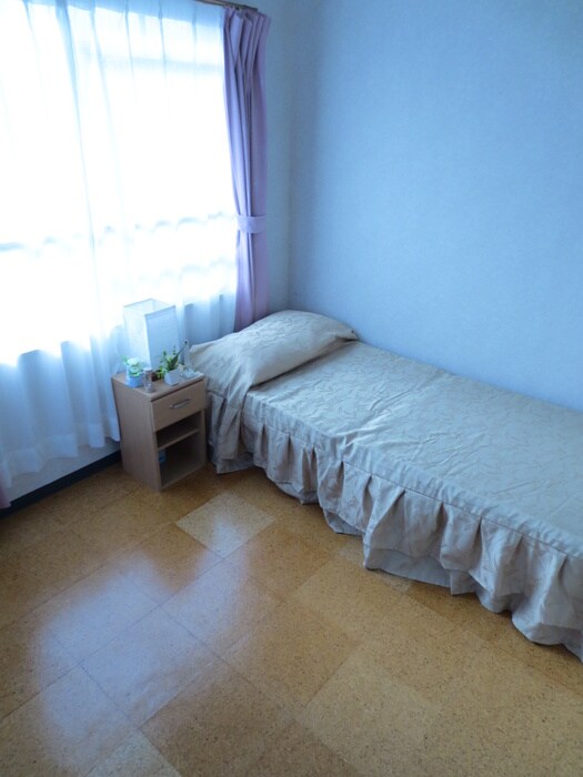 物件内観写真9　(居室)