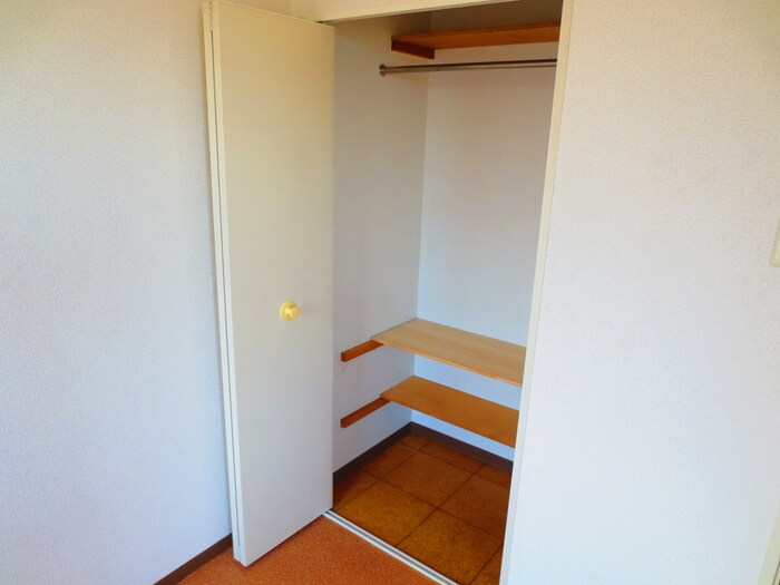 物件内観写真14　(収納)