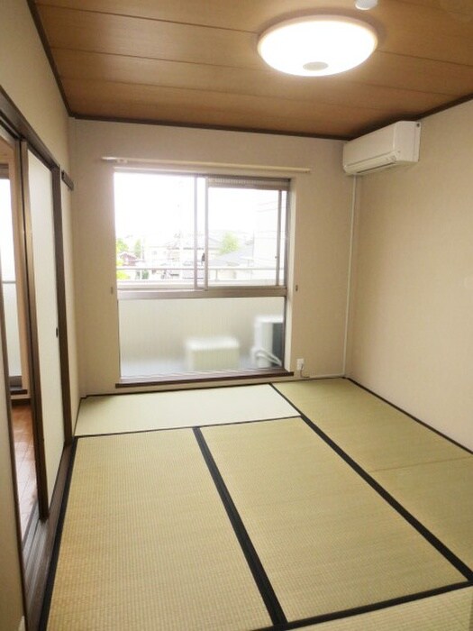 物件内観写真5　(居室)