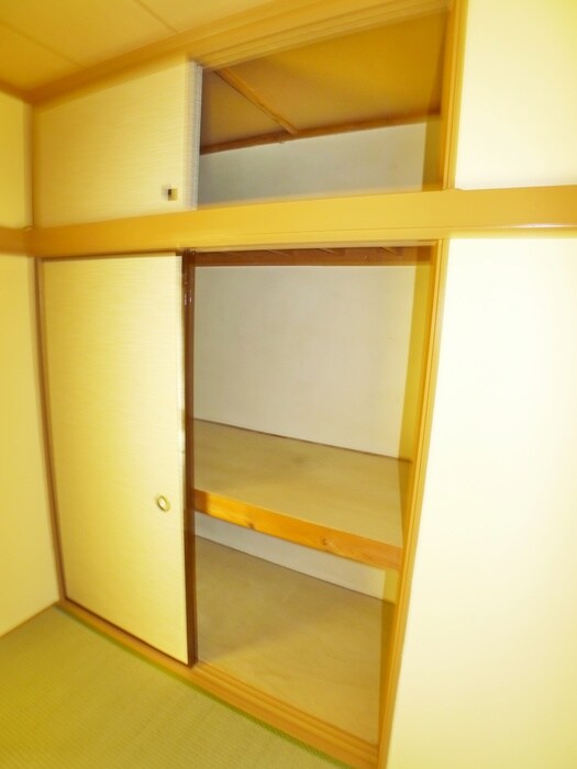 物件内観写真11　(収納)