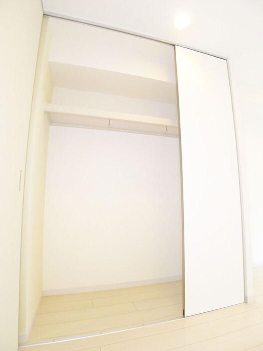 物件内観写真11　(収納)