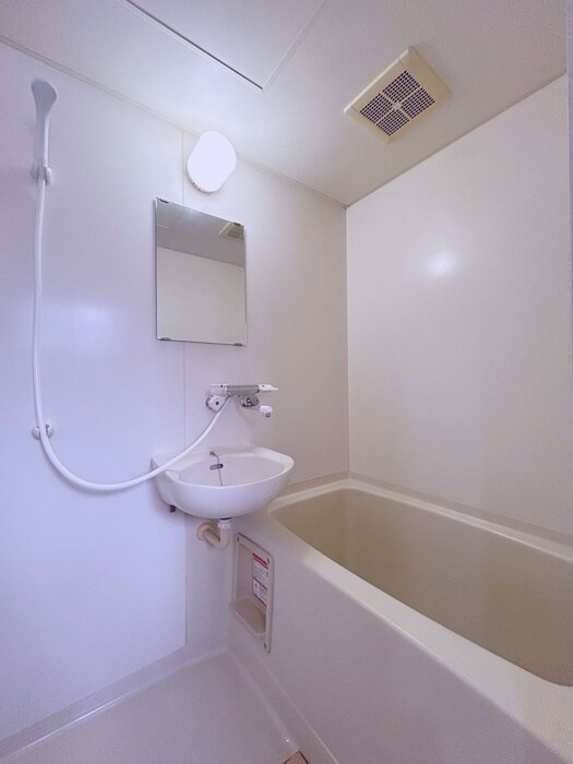 物件内観写真9　(バス／シャワールーム等)