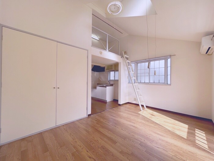 物件内観写真14　(居室)