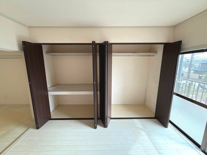 物件内観写真9　(収納)