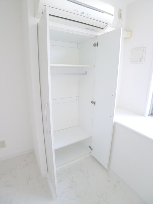 物件内観写真11　(収納)