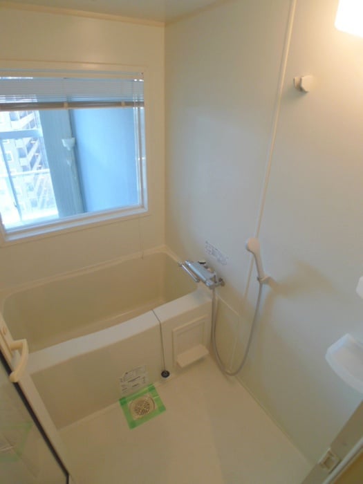 物件内観写真12　(バス／シャワールーム等)
