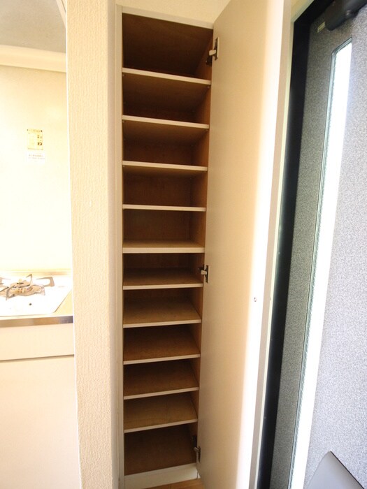 物件内観写真21　(靴箱)