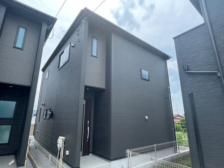 清新戸建トレ外観写真