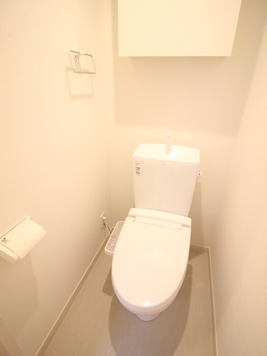 物件内観写真11　(トイレ)