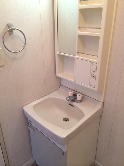 物件内観写真6　(洗面)