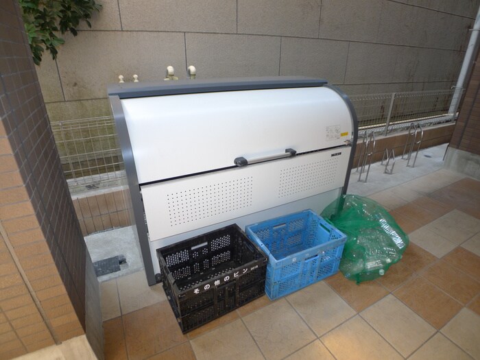 物件外観写真3　(建物設備)