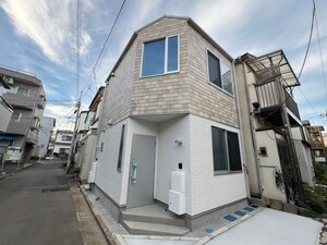 プラメゾン氷川台外観写真