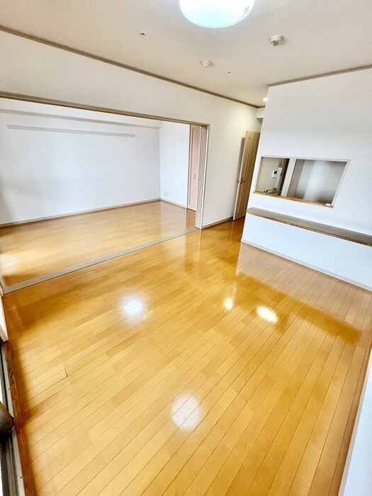 物件内観写真9　(居室)