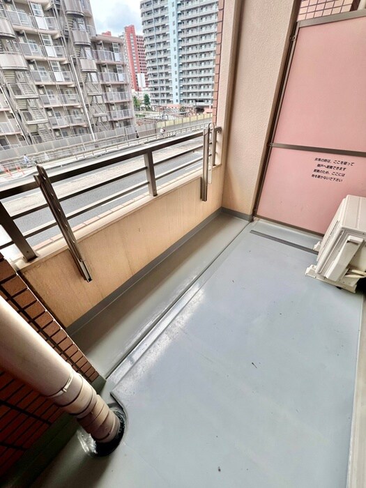 物件内観写真16　(ベランダ・バルコニー)