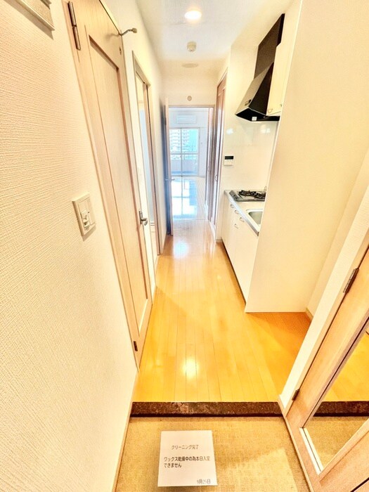 物件内観写真19　(廊下)