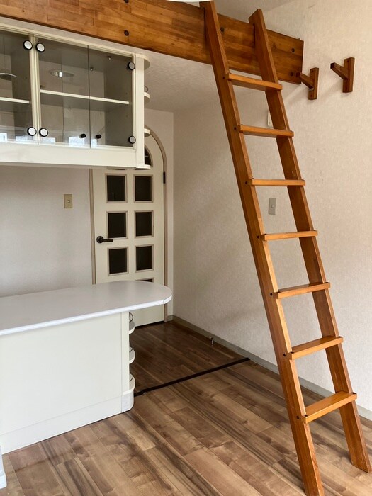 物件内観写真8　(居室)