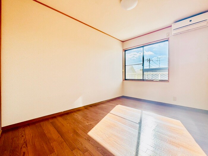 物件内観写真5　(居室)