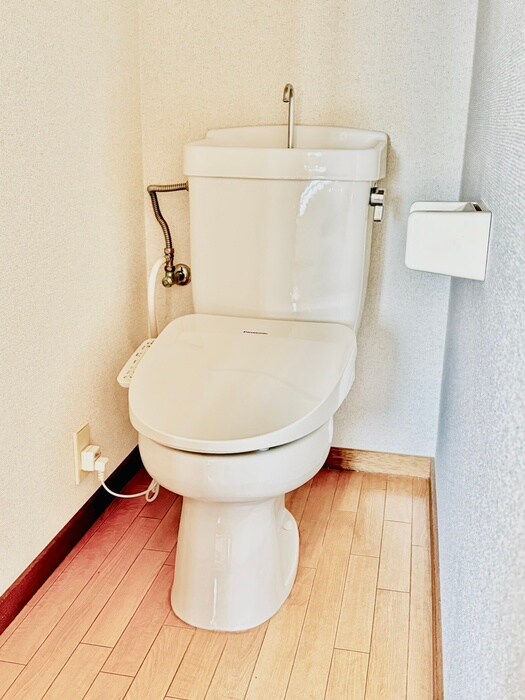 物件内観写真11　(トイレ)