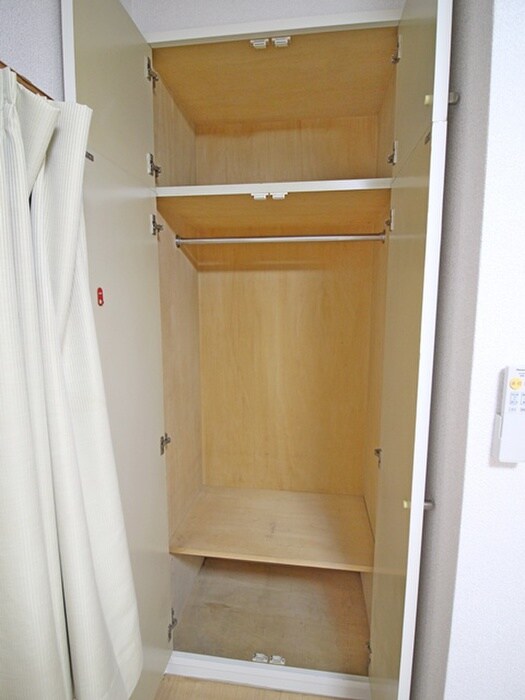 物件内観写真13　(収納)