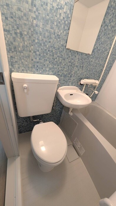 物件内観写真13　(トイレ)