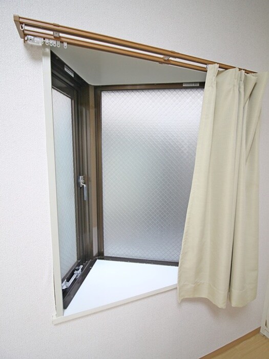 物件内観写真16　(内観写真)